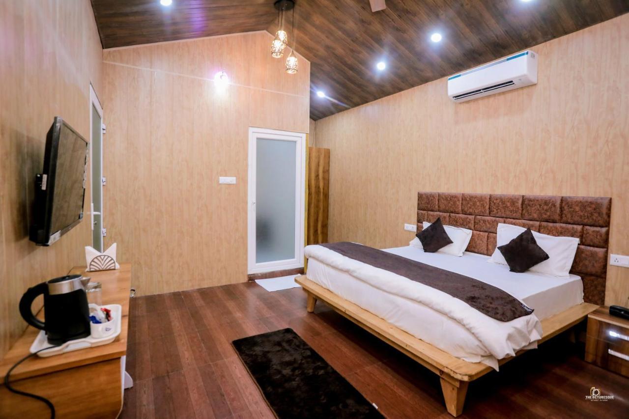 Suryoday Resort Lansdowne Bagian luar foto