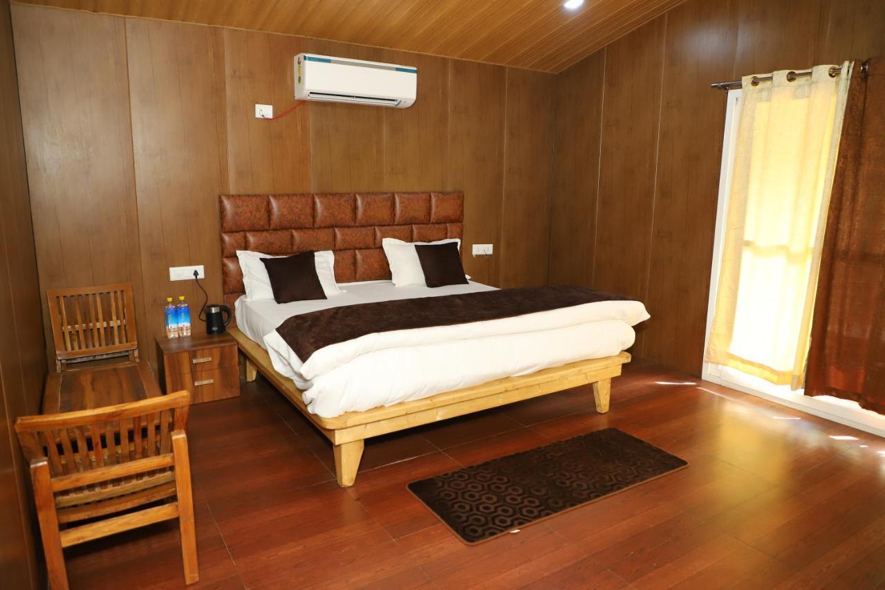 Suryoday Resort Lansdowne Bagian luar foto