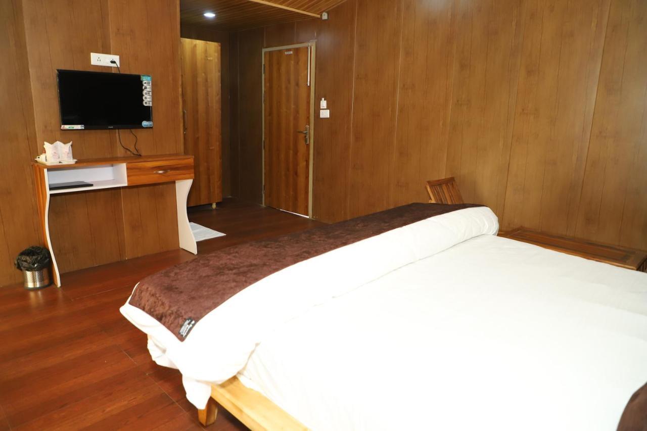 Suryoday Resort Lansdowne Bagian luar foto
